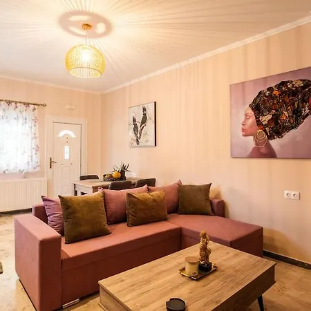 Casa Del Paradiso Holiday home Perivolion